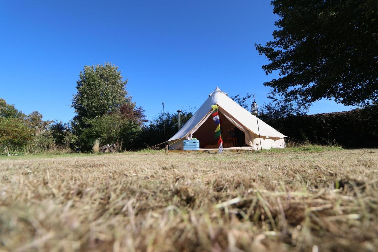 Mulberry Meadow Bell Tent Holt  Exterior foto