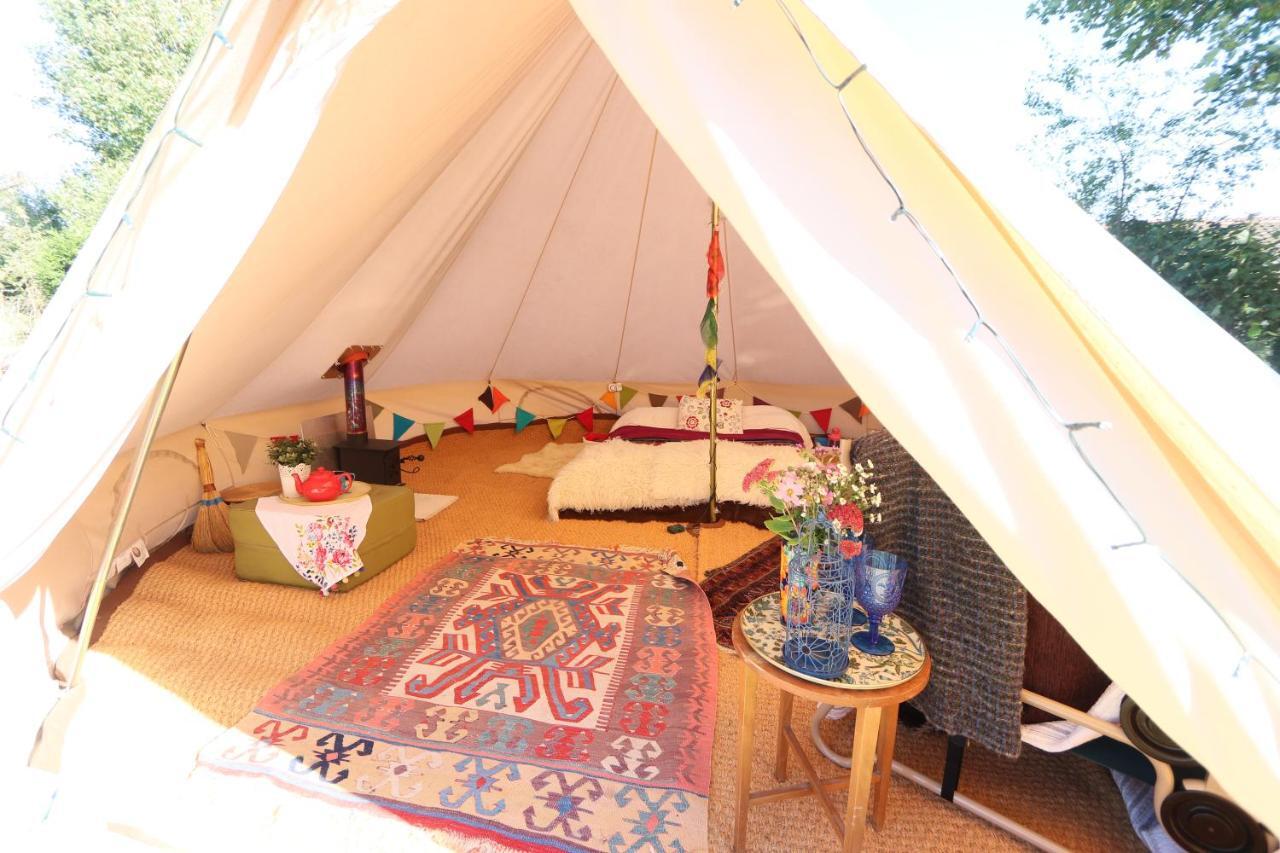 Mulberry Meadow Bell Tent Holt  Exterior foto